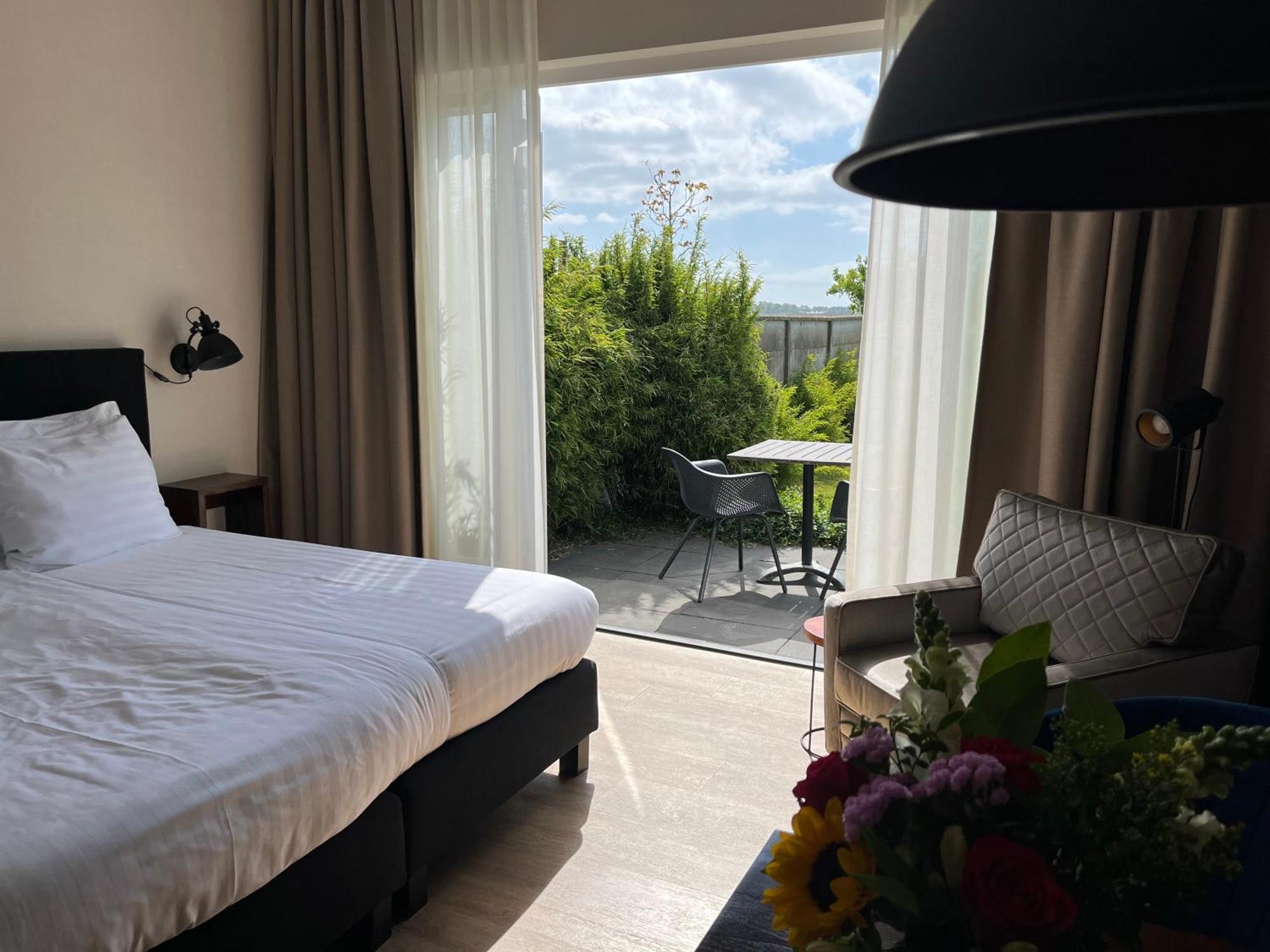 De Tien Wilgen Apartment Oosterblokker Bagian luar foto